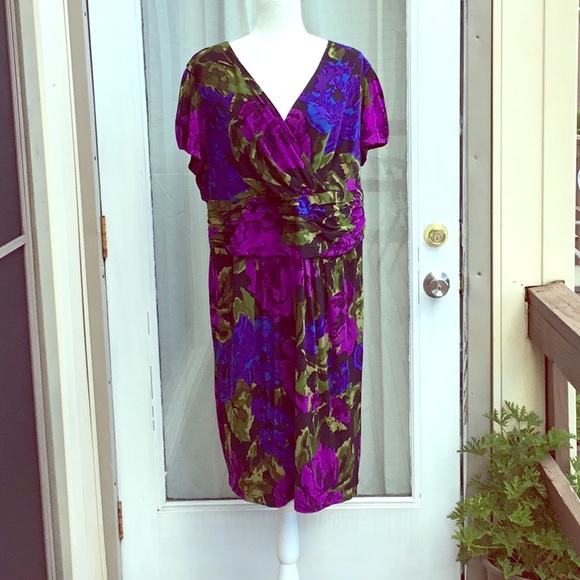 Signature by Robbie Bee Dresses & Skirts - Dress Size 3X